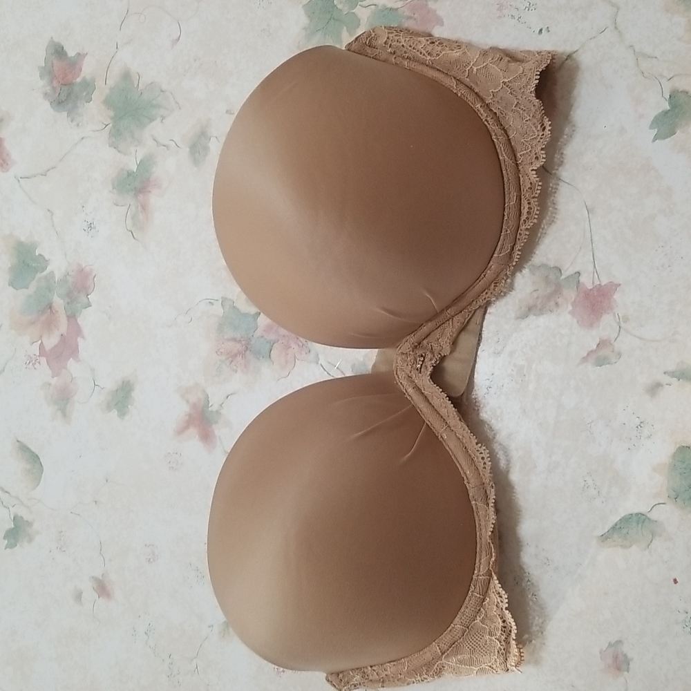 Victoria's secret strapless bra size 34D